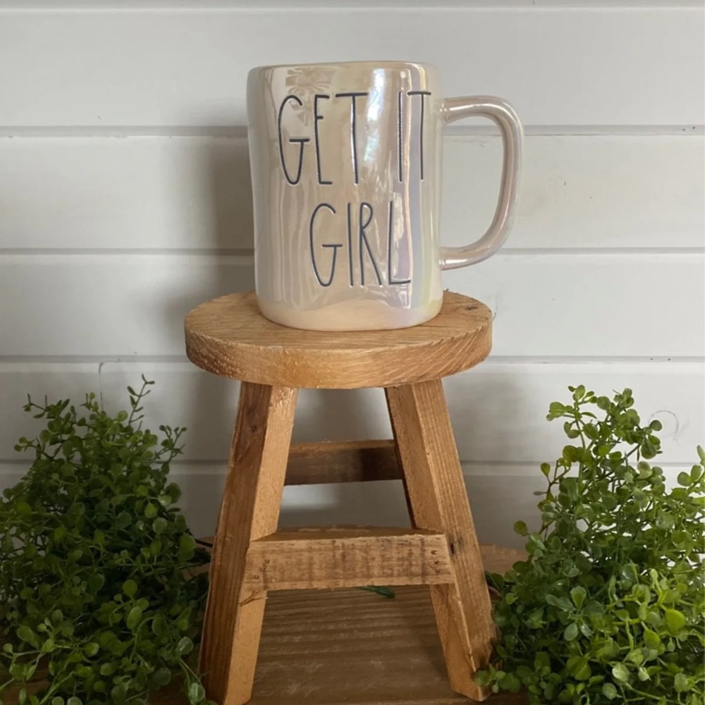 Rae Dunn mug